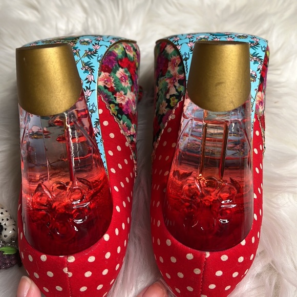 ❌ Irregular Choice Red Stick Of Rock Lucite Heels - Picture 9 of 16